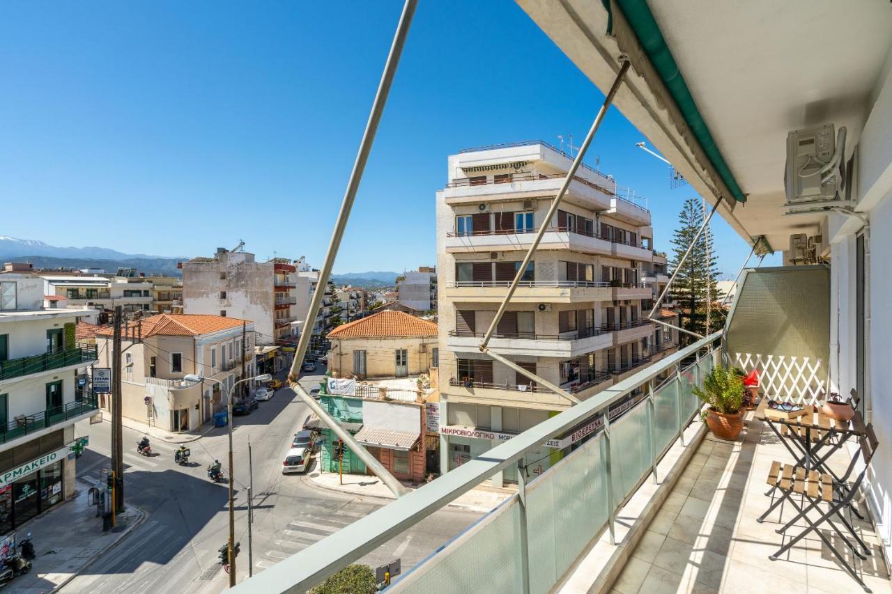 Georginas Home In City Center Chania  Eksteriør billede